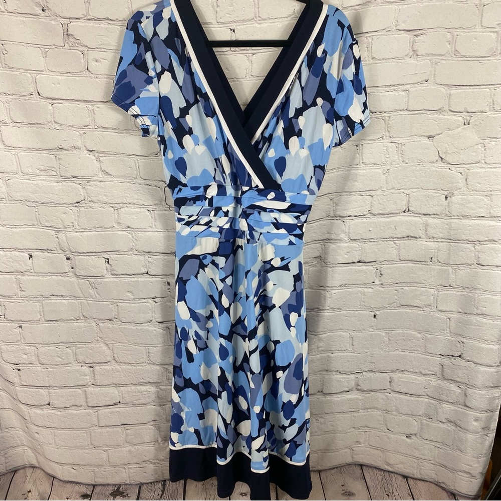 Sandra Darren Blue and White Dress Size 14